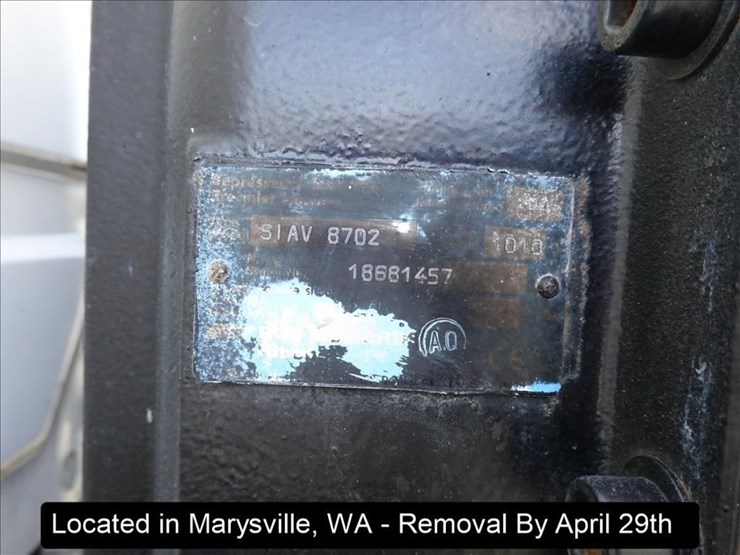 2005-international-7600-image-12