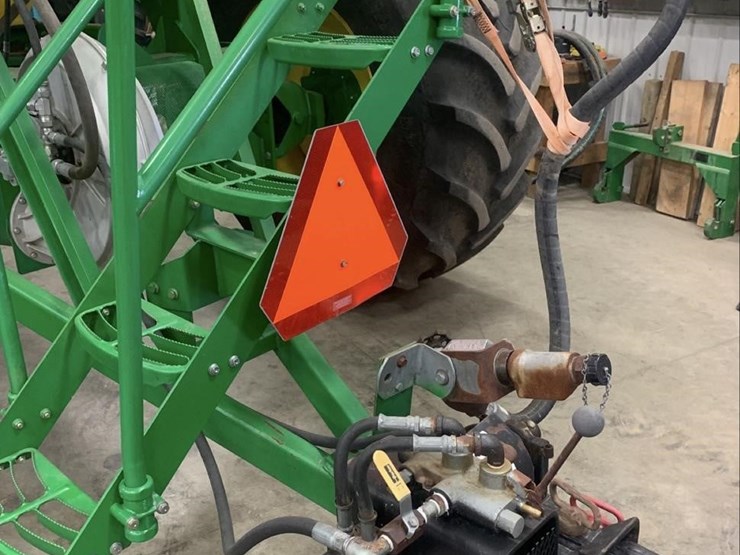 2007-john-deere-1910-image-7