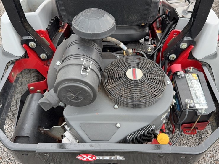 #4025-•-2021-exmark-lazer-z-zero-turn-mower-image-12