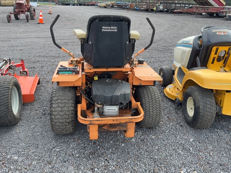 #4066-•-scag-super-z-zero-turn-mower-image-8