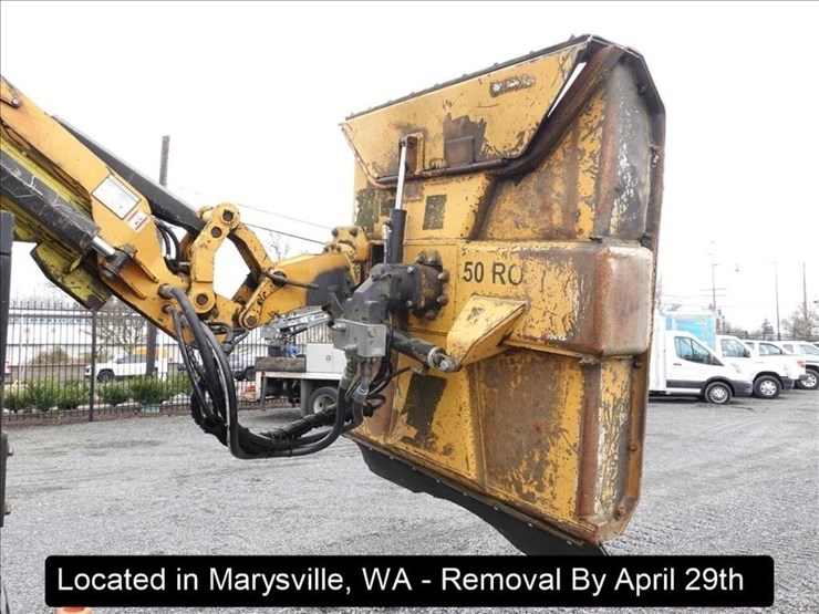 2012-john-deere-6430-image-37