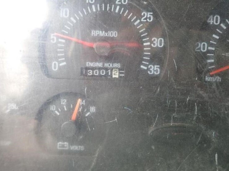 1999-sterling-l9513-image-13