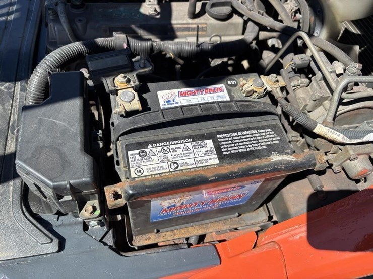 2017-toyota-8fgu30-image-29