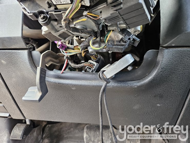 2014-ford-f150-image-29