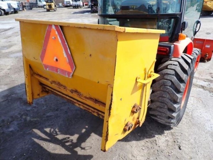 2017-kubota-b2650hsd-image-42