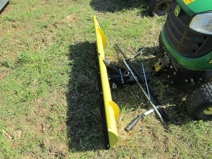 john-deere-d130-image-10