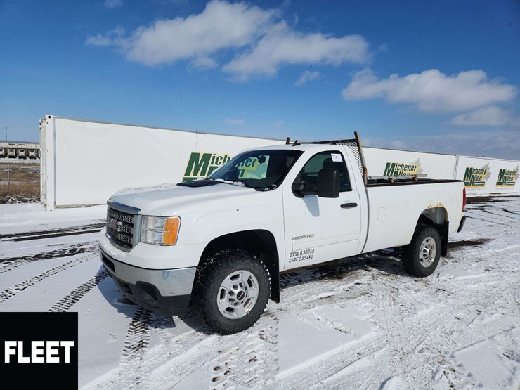 2014-gmc-sierra-2500hd-sle-image-1