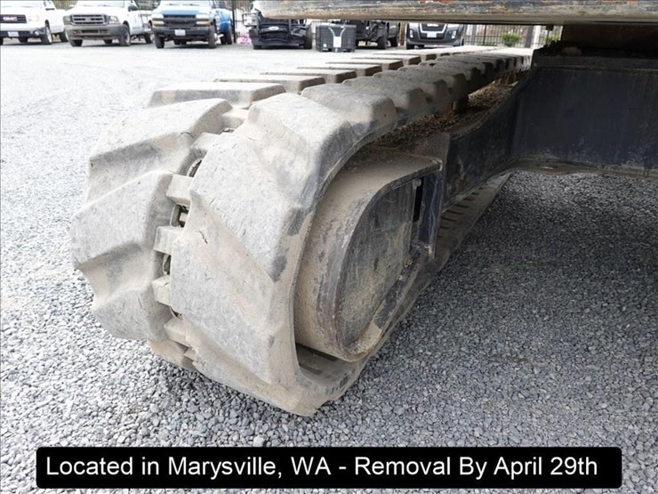 2015-kubota-kx080-4-image-22