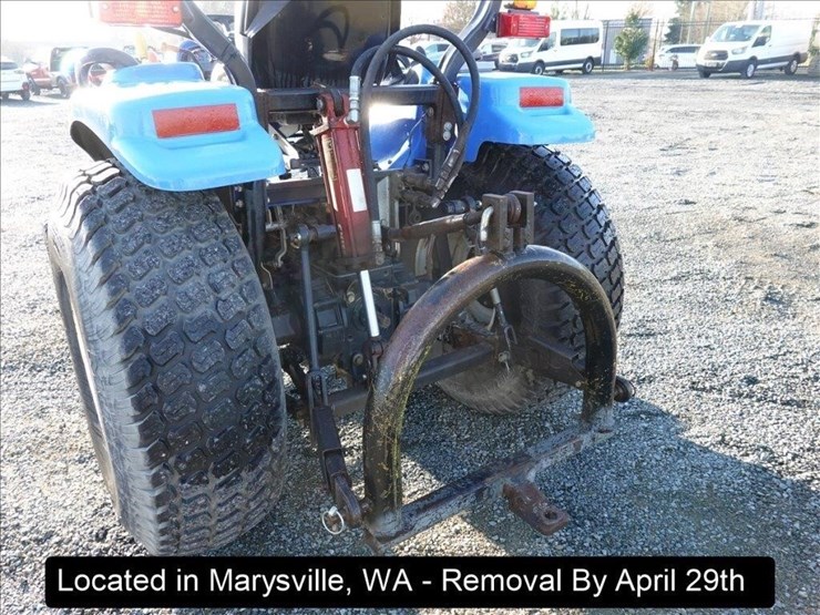 2003-new-holland-tc33d-image-15