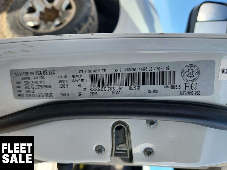 2018-dodge-3500-image-48