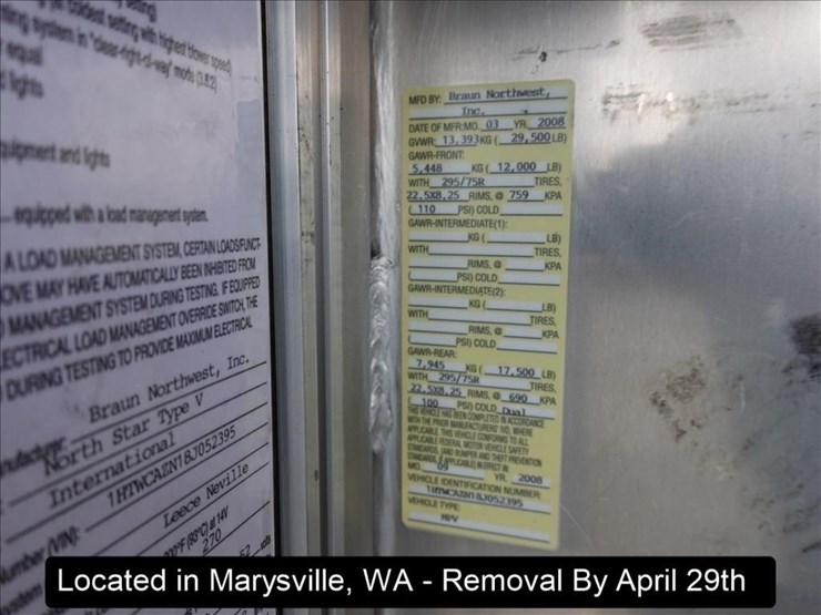 2008-international-7400-image-40