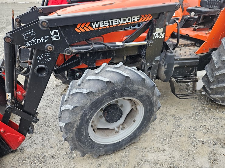 2002-agco-lt70-image-18