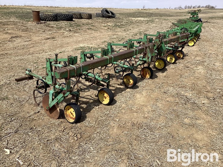 john-deere-6-image-3