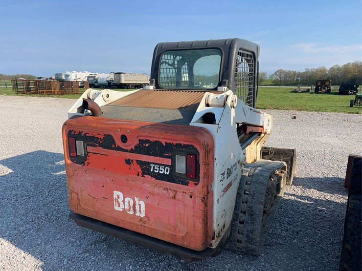 bobcat-t550-image-8