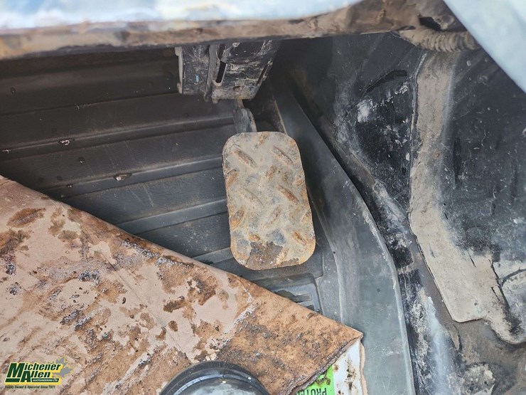 caterpillar-259d-image-10