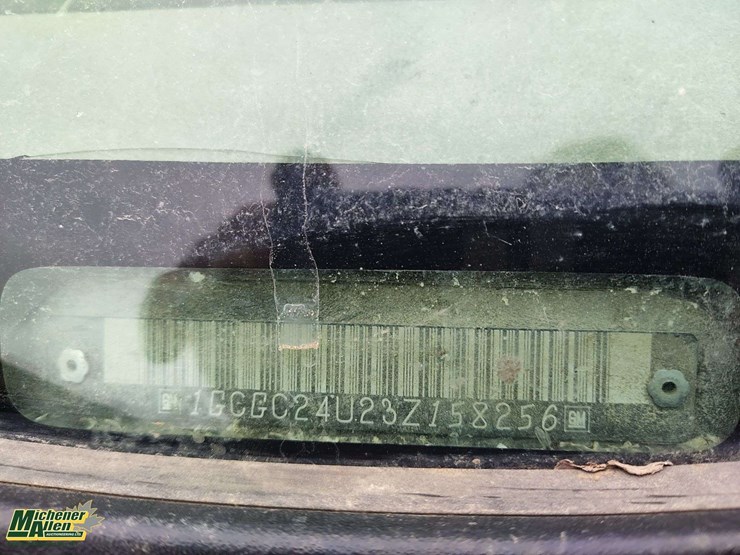 2003-chevrolet-silverado-2500-image-5