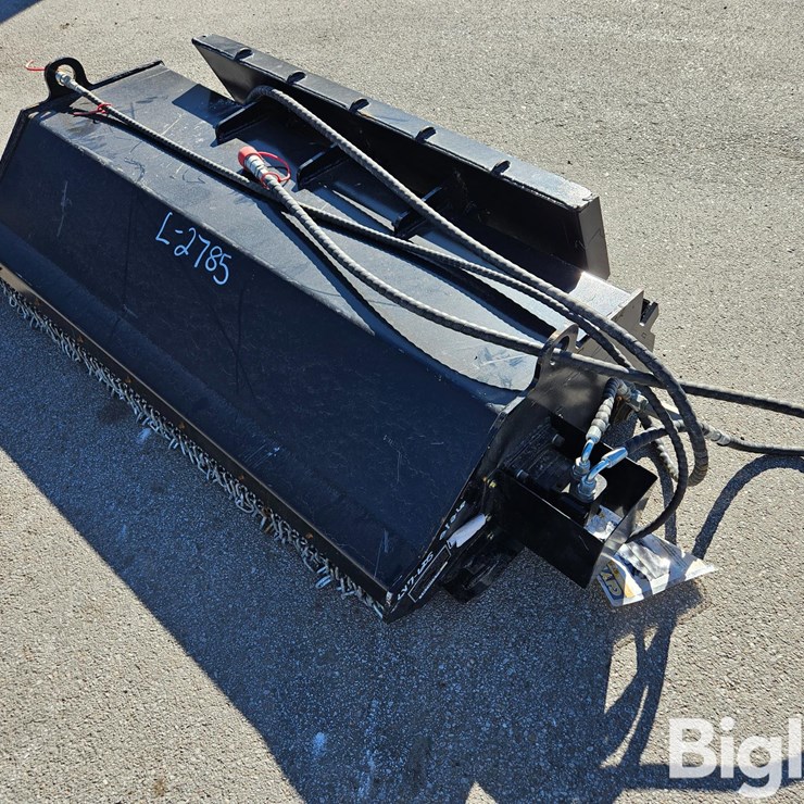 2025 MASSEY-FERGUSON 730