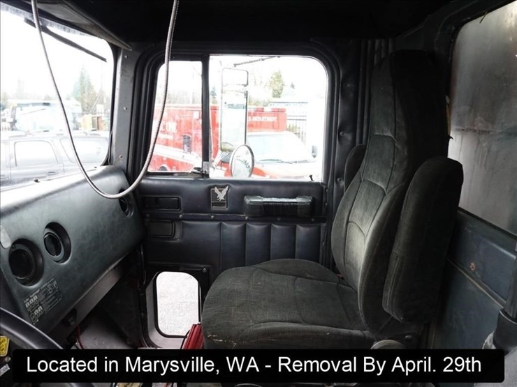 1988-international-9300-image-27