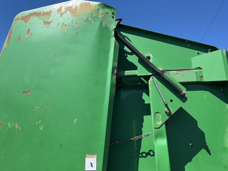 john-deere-468-image-8