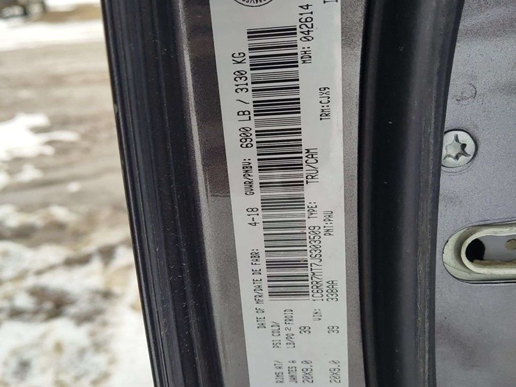 2018-dodge-1500-image-35