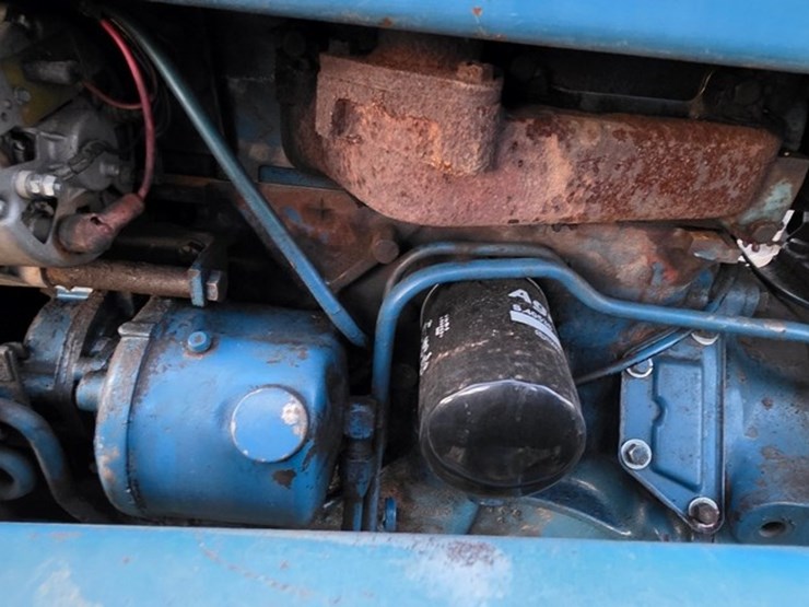 1984-ford-4610-image-32