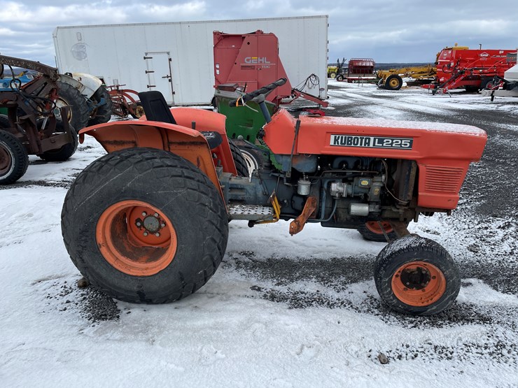 kubota-l225-image-4