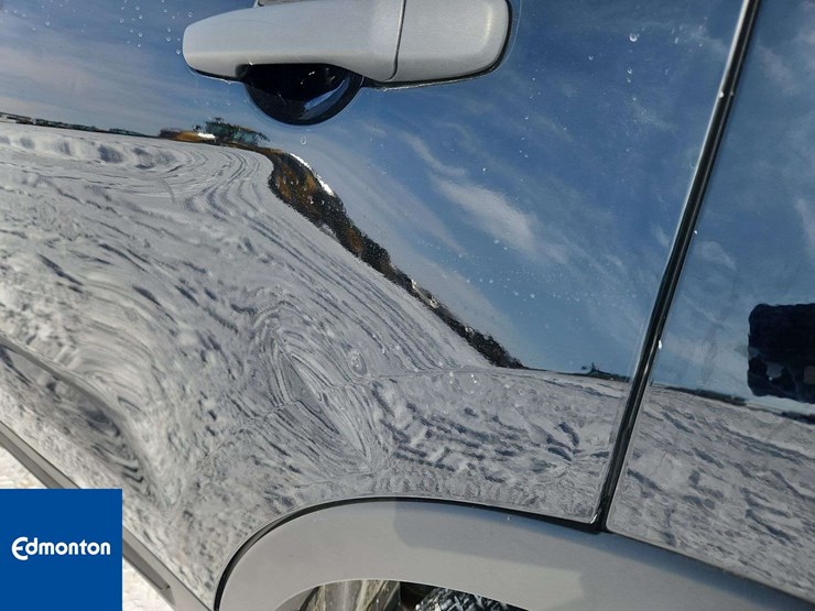 2018-ford-explorer-image-36