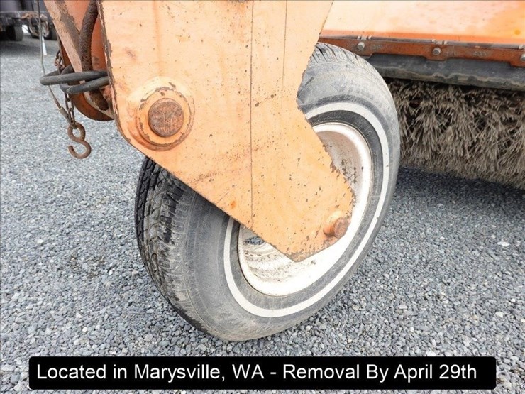 2005-lay-mor-8hc-image-12