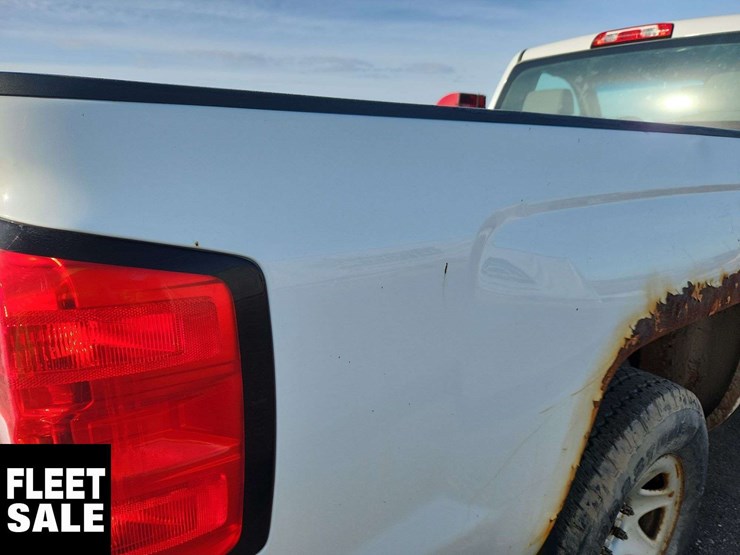 2014-chevrolet-silverado-1500-image-30