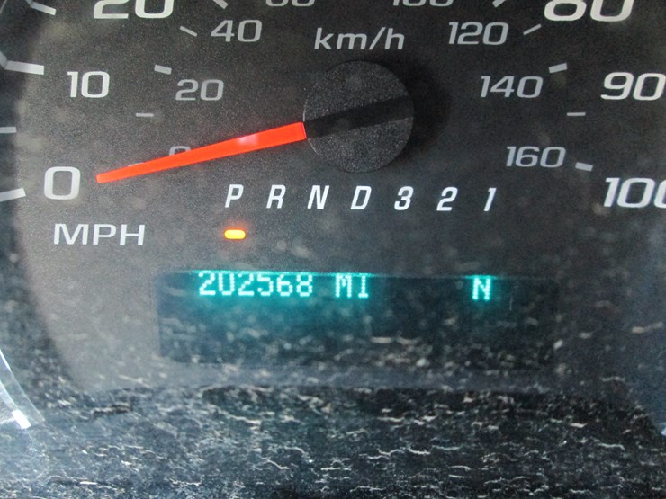 2012-chevrolet-express-g1500-image-34