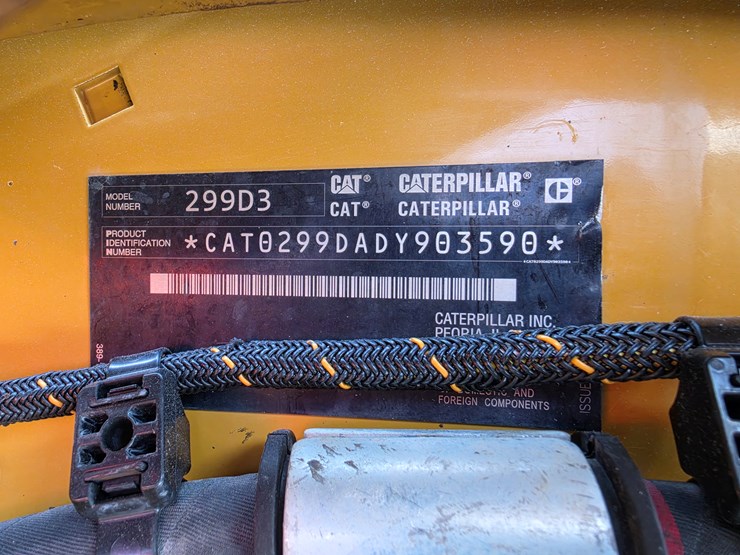 2021-caterpillar-299d3-image-22