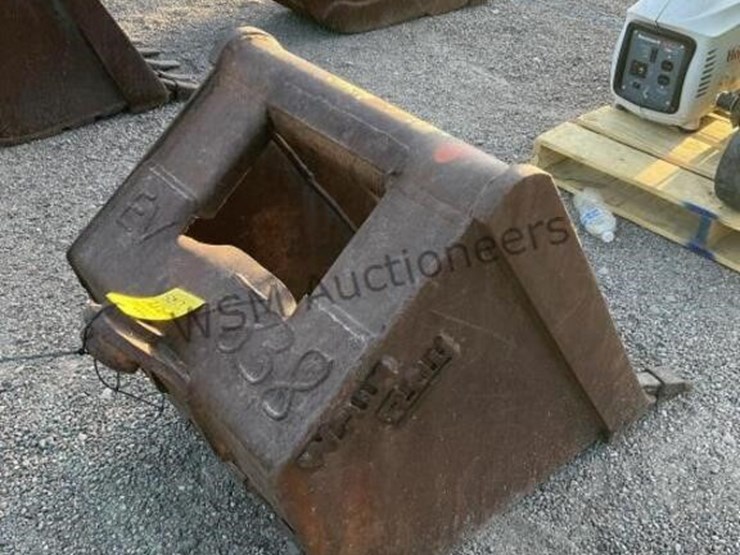 24in-wain-roy-excavator-bucket-image-3