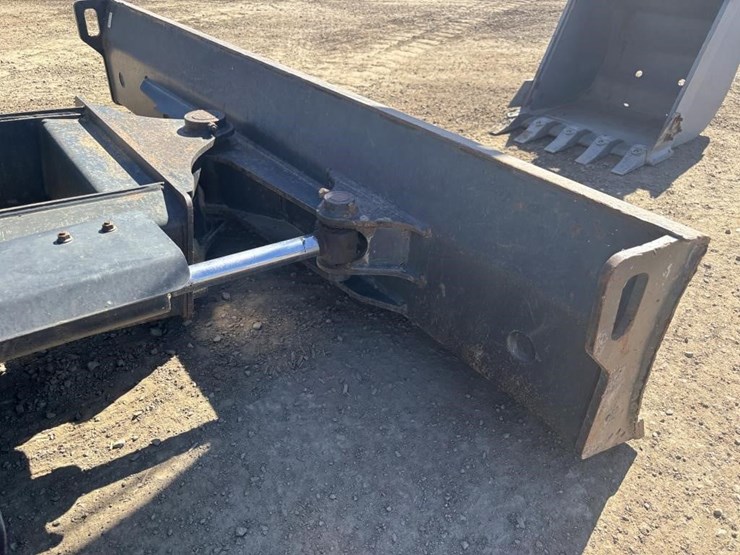 2019-bobcat-e50-image-11