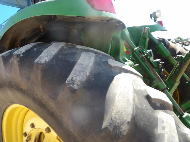 john-deere-8220-image-17