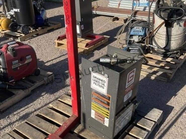 gray-quickpac-qp-50-oil-filter-crusher-image-1