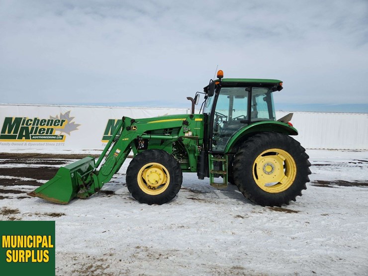 2014-john-deere-6115d-image-24