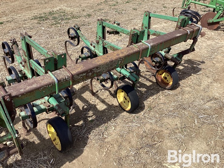 john-deere-6-image-11