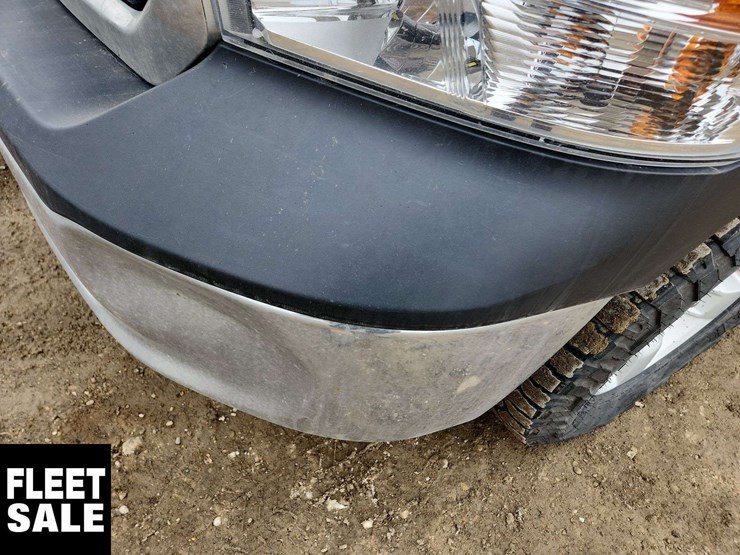 2013-dodge-1500-image-35