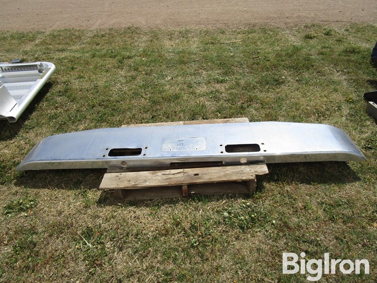 peterbilt-359-image-6