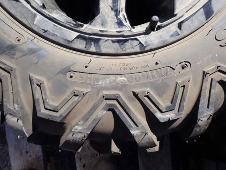 qty-of-(4)-maxxis-big-horn-2.0-side-by-side-image-9