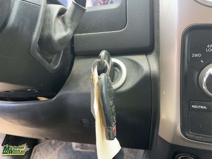 2014-dodge-2500-image-22