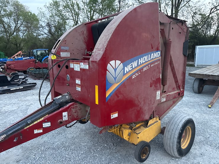 new-holland-450-image-1