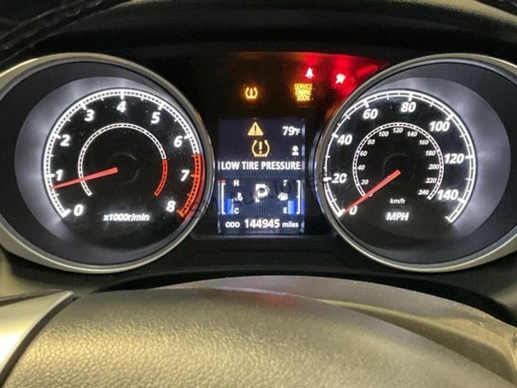 2011-mitsubishi-outlander-image-17