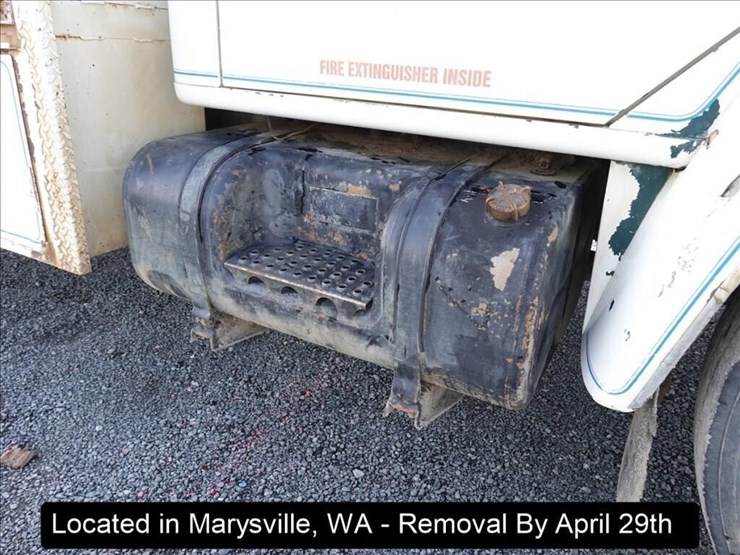 1988-international-s1900-image-32