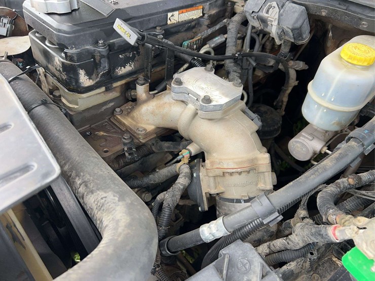 2011-dodge-ram-3500-image-16