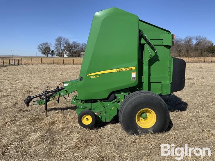 2019-john-deere-560m-image-8