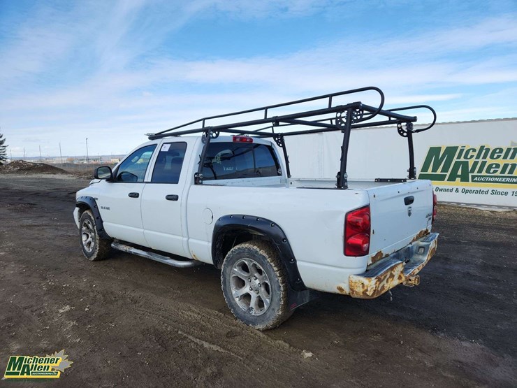 2008-dodge-ram-1500-image-2