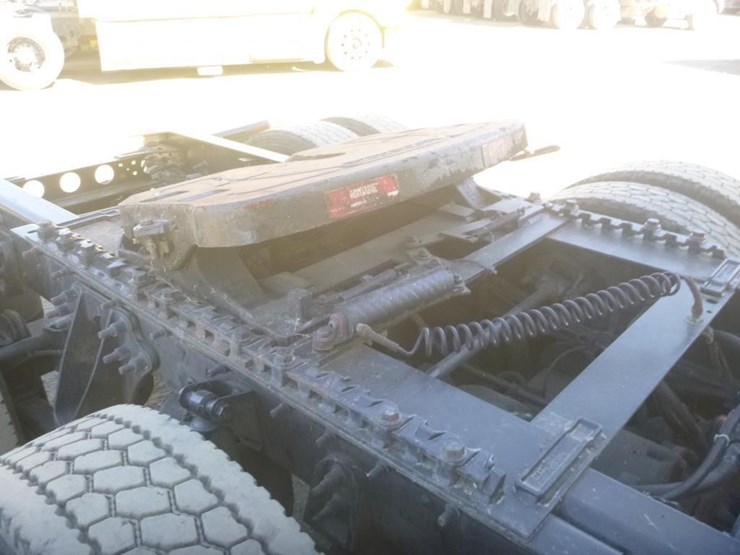 2012-international-prostar-image-8