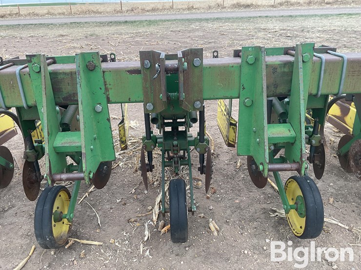 john-deere-885-image-9