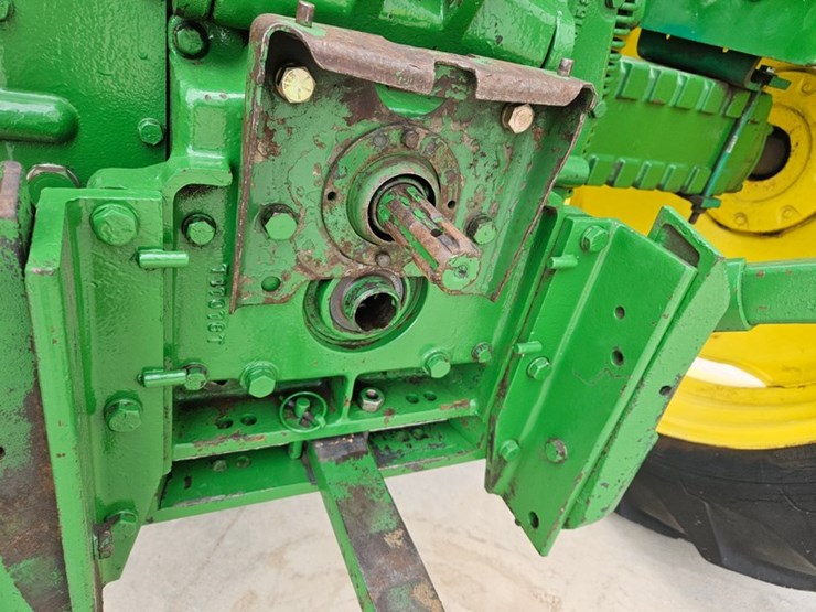 1961-john-deere-2010-image-18